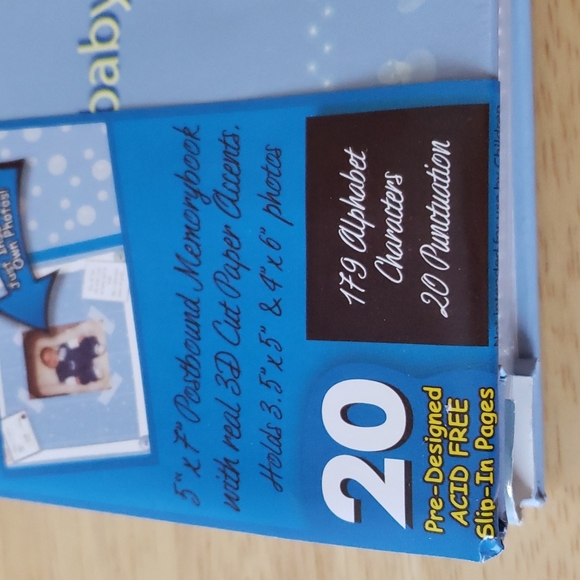 Baby 5x7 Memory Book - Picture 2 of 9